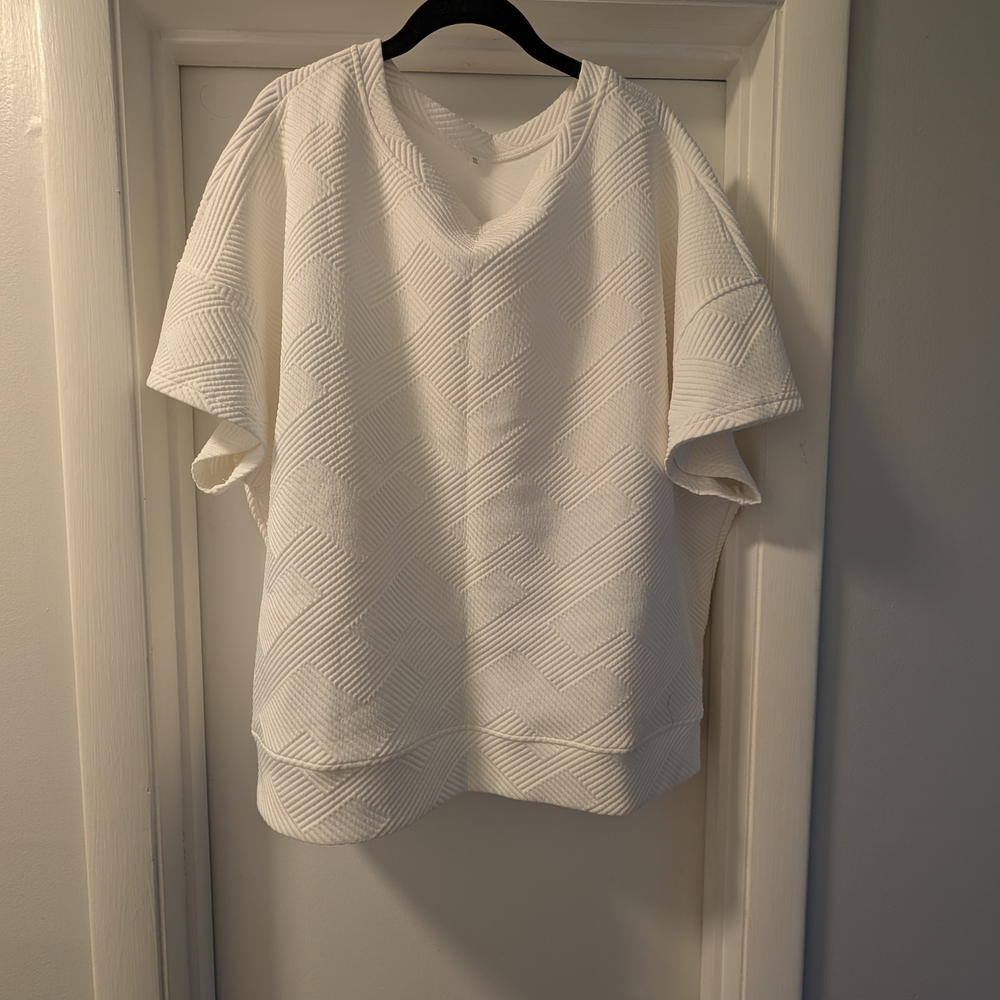 Comfy White Textured Women's Two Piece Set